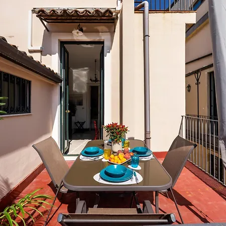 Le Dimore Del Corso I - Sicily Stay, Fra Catania, Taormina, Il Mare E L'etna Διαμέρισμα