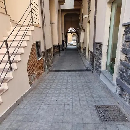 Apartment Le Dimore Del Corso I - Sicily Stay, Fra Catania, Taormina, Il Mare E L'etna Acireale