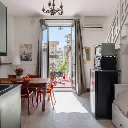 Le Dimore Del Corso I - Sicily Stay, Fra Catania, Taormina, Il Mare E L'etna